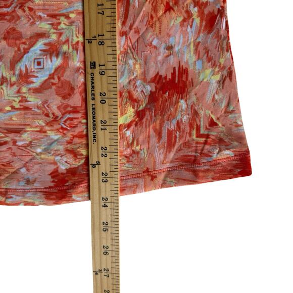 Soffe Women’s Racerback Tank Top M Red Abstract Print Stretchy Activewear - Picture 7 of 7